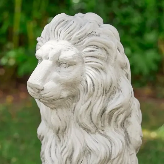 Glitzhome&reg; 27.75" MGO Guardian Sitting Lion Garden Statue {6}