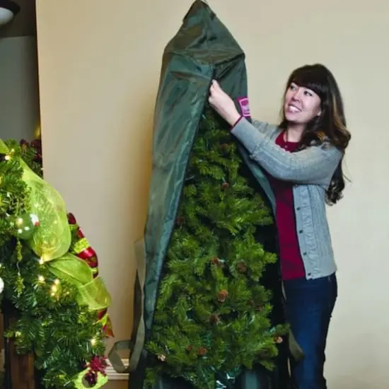 Green Foyer Christmas Tree Protective Storage Bag {3}