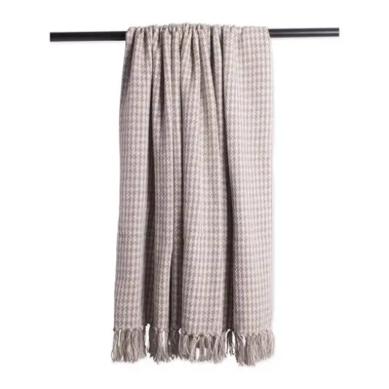 DII&reg; Stone Houndstooth Throw {6}