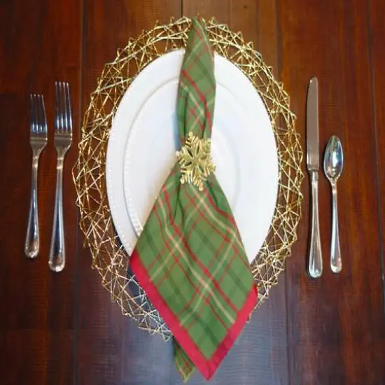 DII&reg; Woven Paper Round Placemats, 6ct. Gold {7}