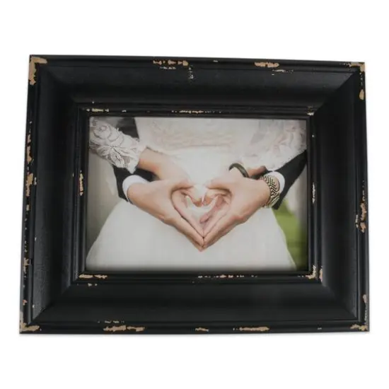 DII&reg; Distressed Black Farmhouse Frame {2}