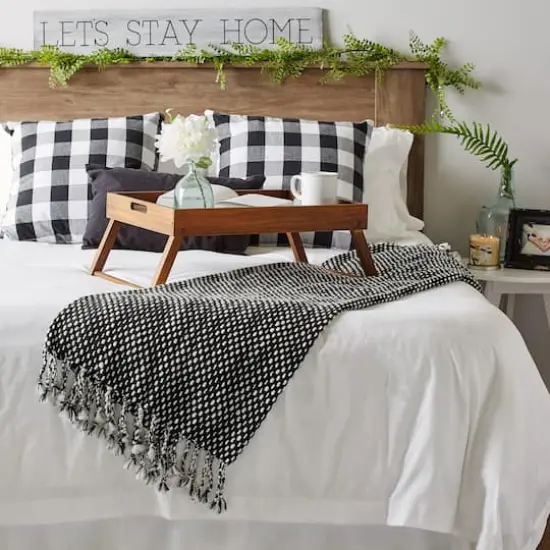 DII&reg; Black & White Textured Acrylic Throw {5}