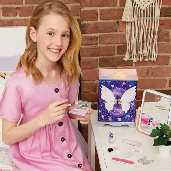 Make It Real&trade; 3C4G&reg; Fairy Garden Wardrobe Cosmetic Set {3}