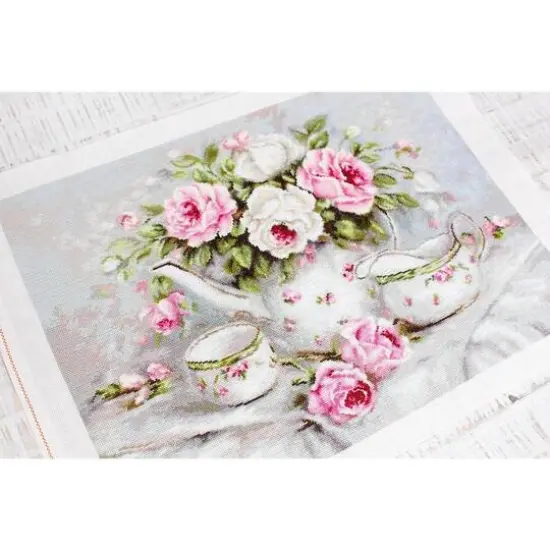 Luca-s English Tea & Roses Counted Cross Stitch Kit {6}