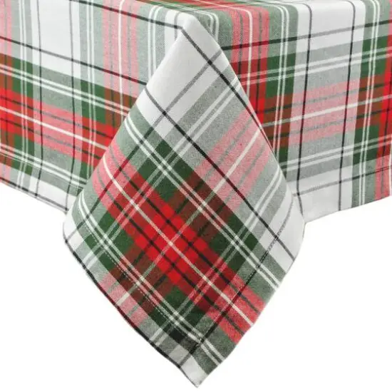 DII&reg; Christmas Plaid Tablecloth {1}