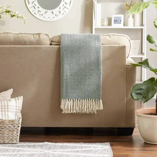 DII&reg; Handloom Chevron Throw Hunter Green {6}
