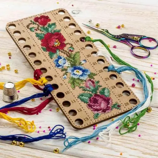 Wonderland Crafts Floral Numbered Embroidery Thread Organizer {3}