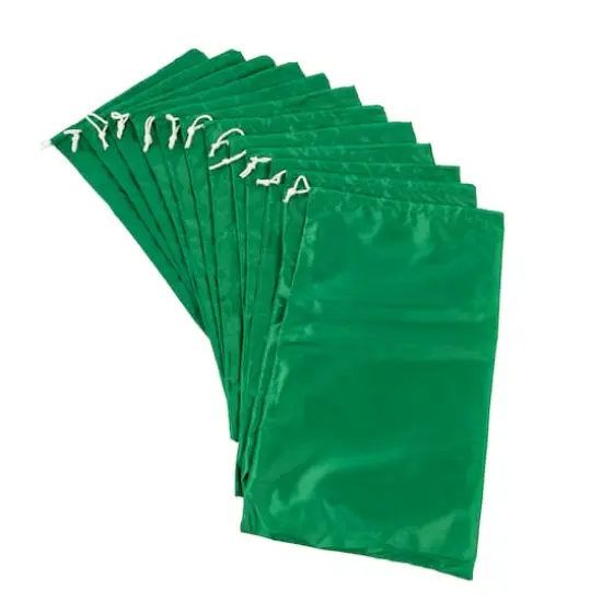 Honey Can Do Red Holiday D&eacute;cor Box {10}