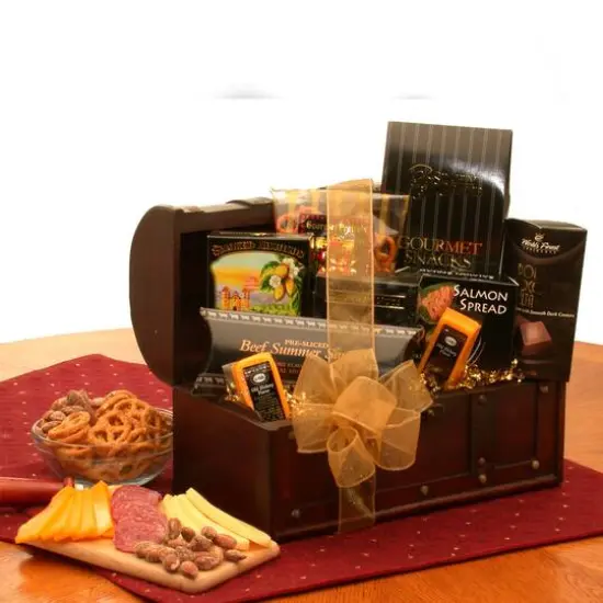 The Gourmet Connoisseur Gift Chest {1}