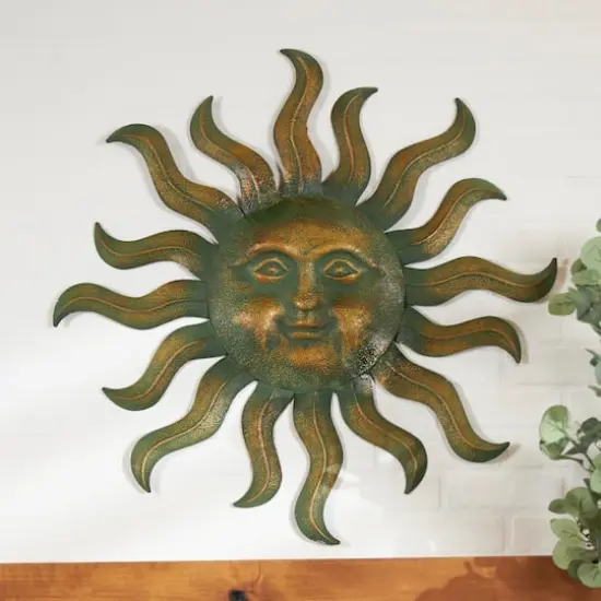 Copper Metal Sun Wall D&eacute;cor with Smiling Face {3}