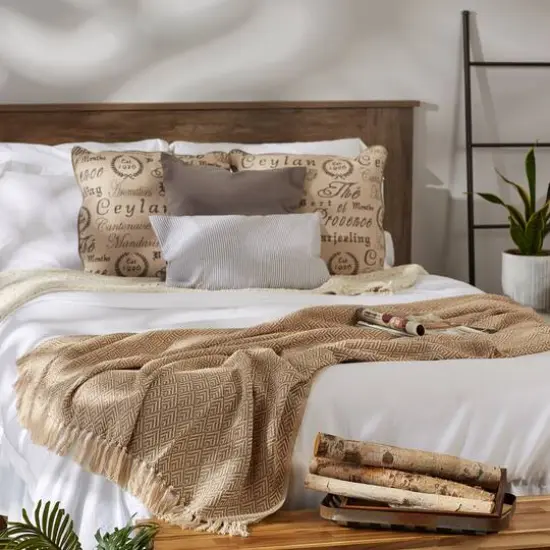 DII&reg; Diamond Throw Stone {7}