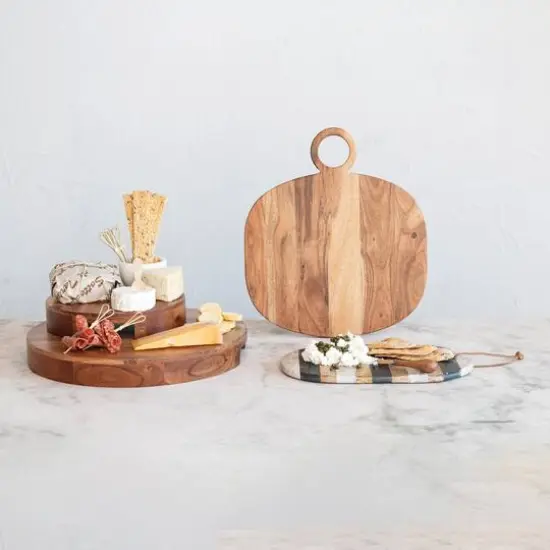 Hello Honey&reg; 15.75" Natural Oval Handled Acacia Wood Cheese & Cutting Board {3}