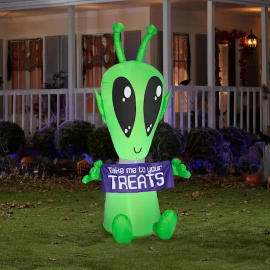 84" Inflatable Halloween Alien With Sign {3}