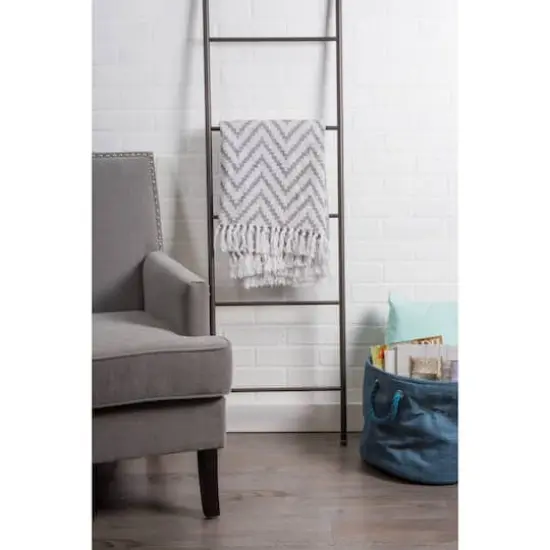 DII&reg; Gray Large Chevron Throw {6}