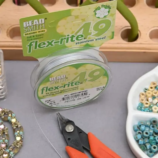 The Beadsmith&reg; Flex-rite&reg; 0.018" Pearl Silver 49 Strand Wire, 30ft. {6}