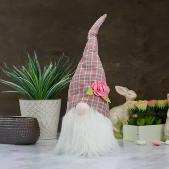 20" Pink & White Plaid Spring Gnome Head D&eacute;cor {3}