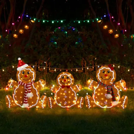 Glitzhome&reg; 90.5"L Lighted Christmas 2D Fabric Gingerbread Family Outdoor Decor Set {5}