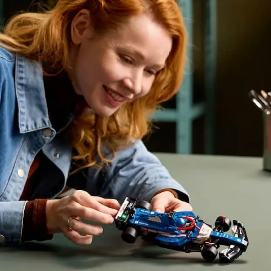 LEGO&reg; Speed Champions Visa Cash App RB VCARB 01 F1&reg; Race Car Vehicle Kit 77246 {8}