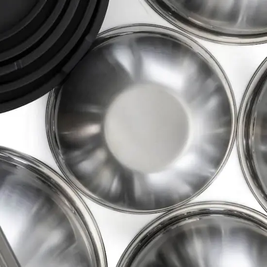 MegaChef Multipurpose Stackable Mixing Bowl Set with Lids {4}