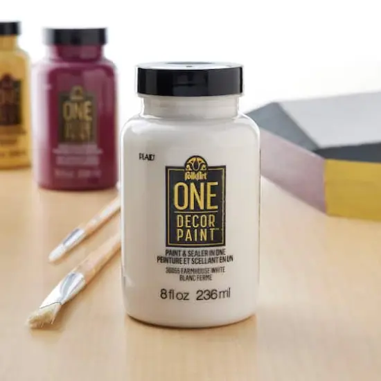 FolkArt&reg; One D&eacute;cor Paint&trade;, 8oz. Farmhouse White {3}