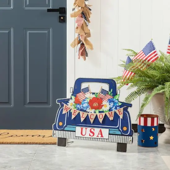 Glitzhome&reg; 26" Patriotic America Metal Truck Yard Stake {4}