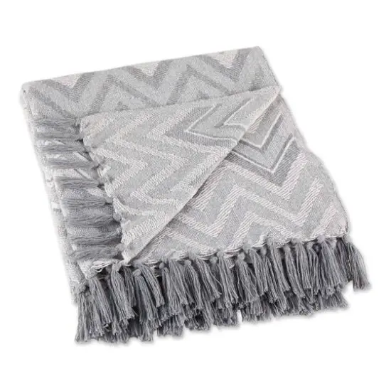 DII&reg; Zig-Zag Chevron Throw Gray {1}