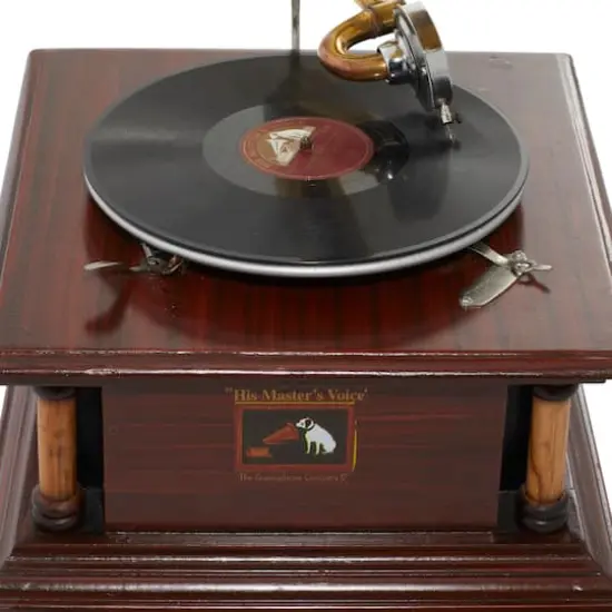 Brown Wood and Metal Vintage Gramophone, 28" x 18" x 16" {4}