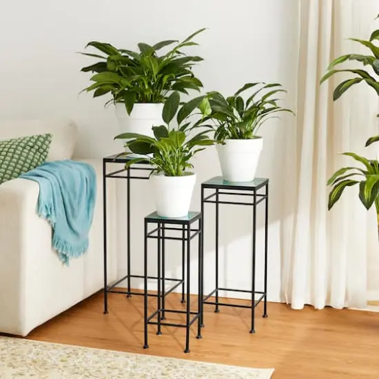 Glitzhome&reg; Square Nesting Planter Stands Set {3}