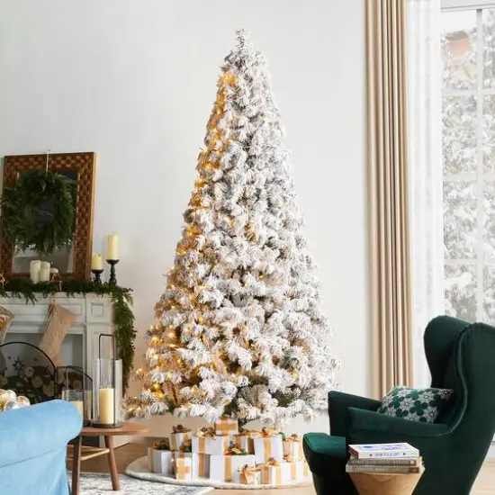 Glitzhome&reg; 9ft Pre-Lit Flocked Full Spruce Artificial Christmas Tree, Warm White LED Lights {4}