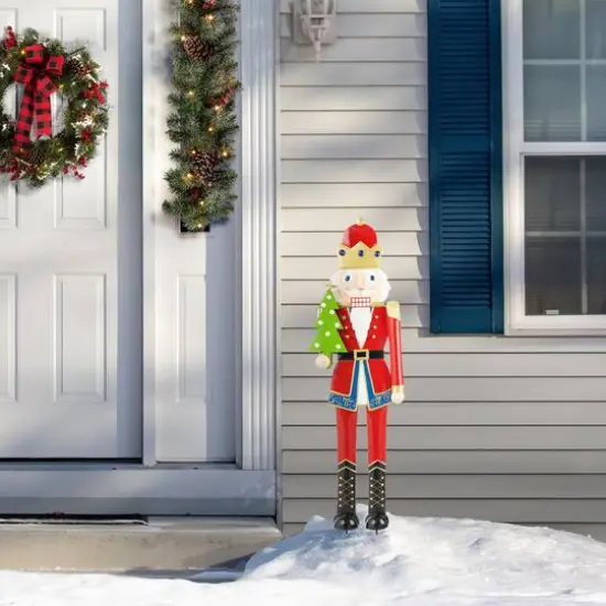 Glitzhome&reg; 43.25" Metal Christmas Nutcracker Yard Stake/D&eacute;cor Accent {6}