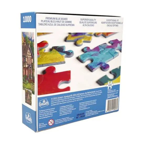 Beautiful Cozy House by the River: 1000 Pcs {7}