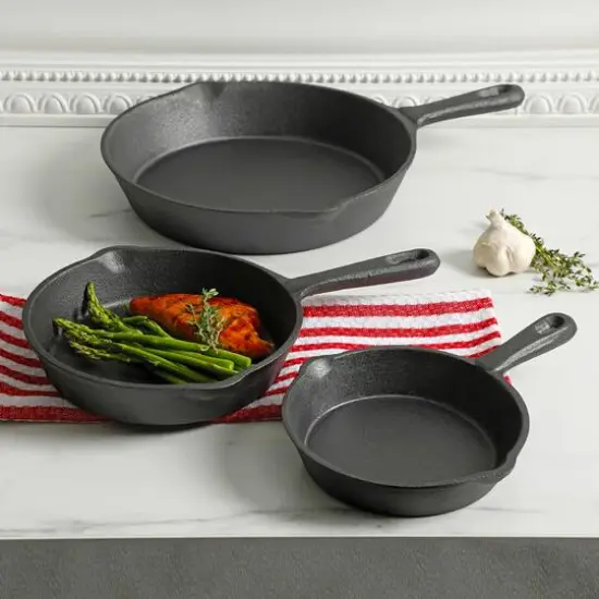 Gibson Home&reg; Addlestone 3-Piece Pre-Seasoned Cast Iron Skillet Set {3}