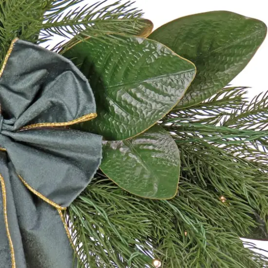 24'' LED Magnolia Mix Pine Wreath with Fabric Bow {4}