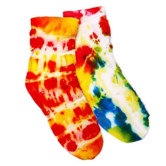 Thames & Kosmos Rainbow Tie-Dye Lab {5}