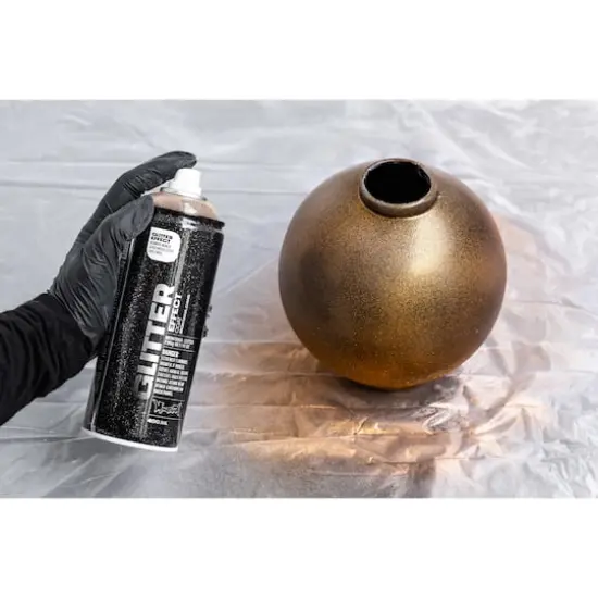 Montana&trade; Glitter Effect Silver Glitter Coat Spray {13}