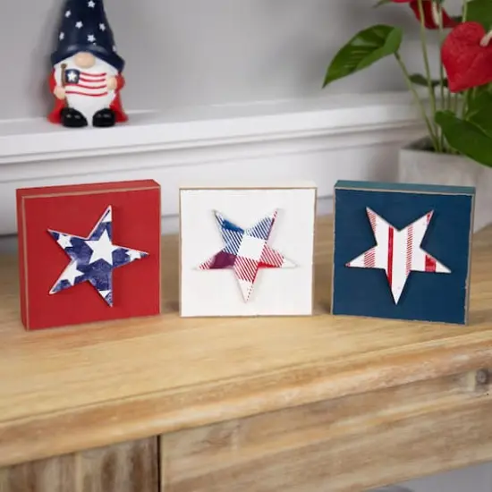 4.25" Stars & Stripes Americana Wooden Plaque Set {3}