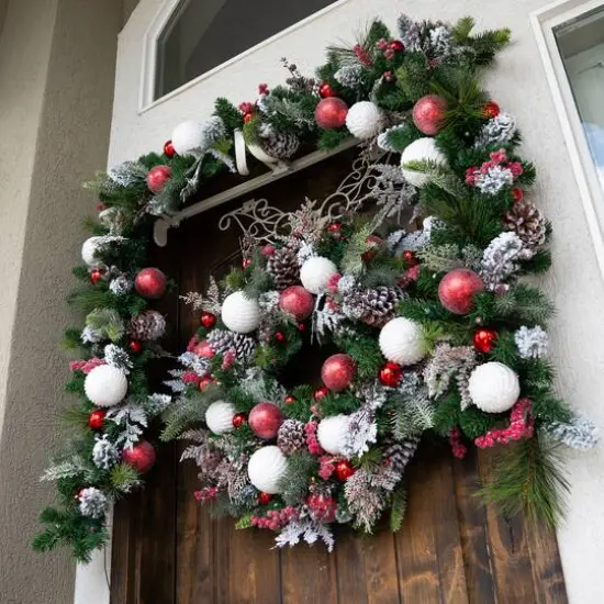 Village Lighting 30" Pre-Lit Frosted Wonderland Christmas Wreath, Red & Clear LED Lights {7}