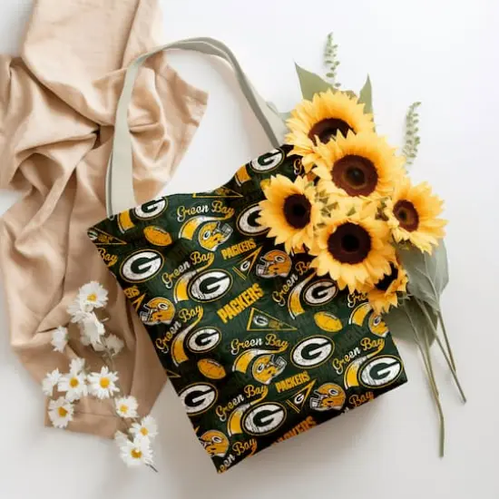 NFL Green Bay Packers Retro Cotton Fabric {4}