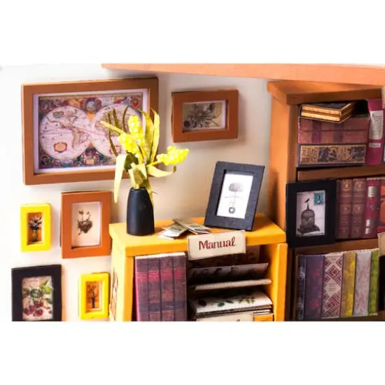 Rolife&reg; Sam's Study DIY Miniature House Kit {3}