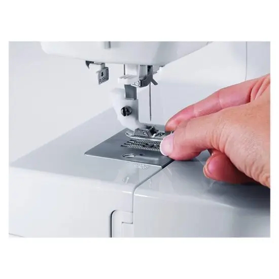 SINGER 3223 Simple Sewing Machine {3}