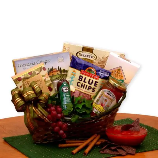 Classic Snack Gift Basket {1}