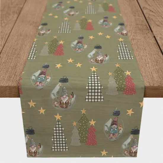 72" Green Tree & Globe Pattern Cotton Twill Runner {1}