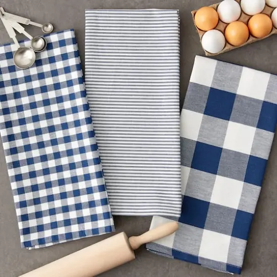 DII&reg; Navy & White Dishtowel Set {8}