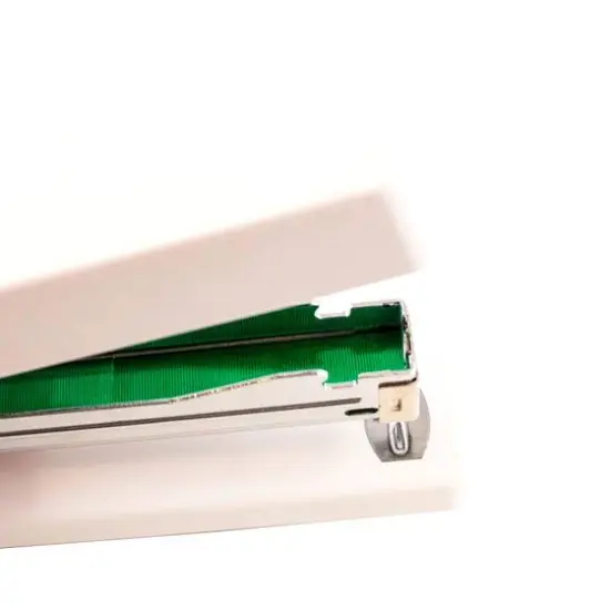 JAM Paper Desk Stapler & Staples Set White/Green {4}
