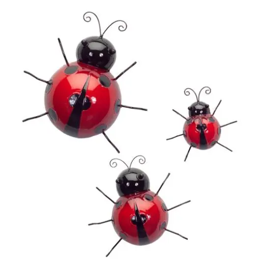 Metal Ladybug Garden D&eacute;cor Set {8}