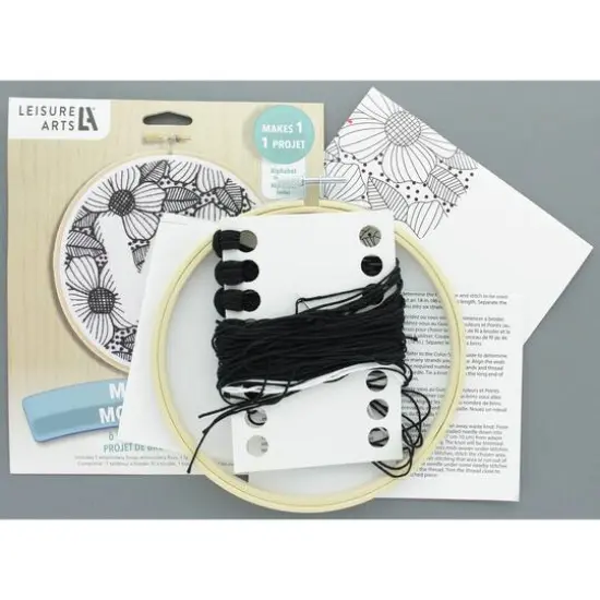 Leisure Arts&reg; 6" Monogram Embroidery Kit {4}