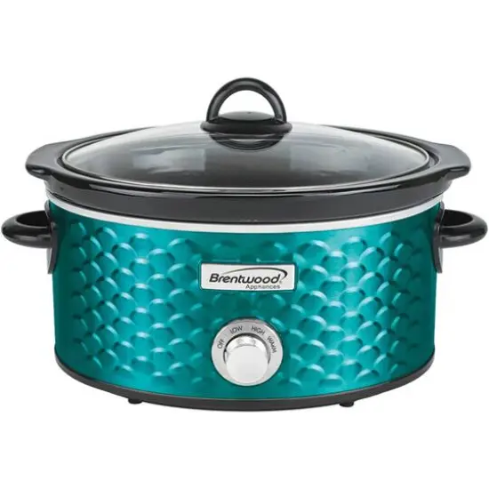 Brentwood Blue 4.5qt. Scallop-Pattern Slow Cooker {1}