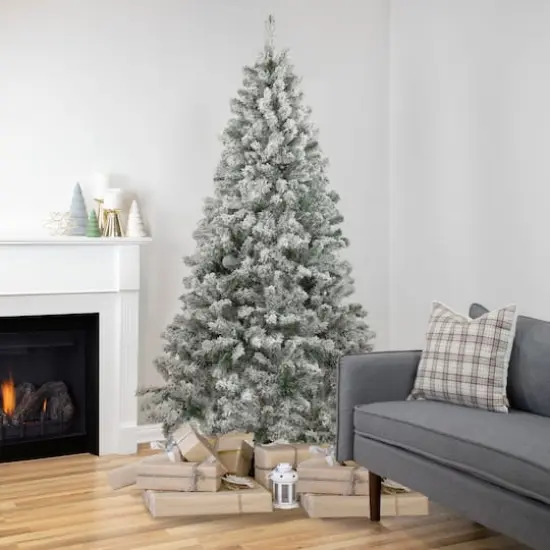 6.5ft. Unlit Heavily Flocked Madison Pine Artificial Christmas Tree {3}