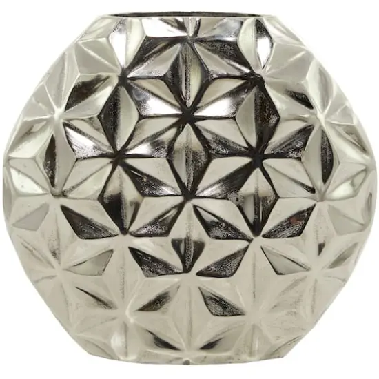CosmoLiving by Cosmopolitan Aluminum Faceted Geometric Vase Silver {5}