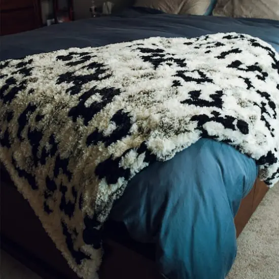 3 Pack Lion Brand&reg; Go For Faux&reg; Thick & Quick&reg; Yarn Chow Chow {5}